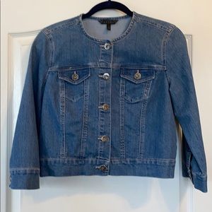 🌹4/$20 Denim jacket size S